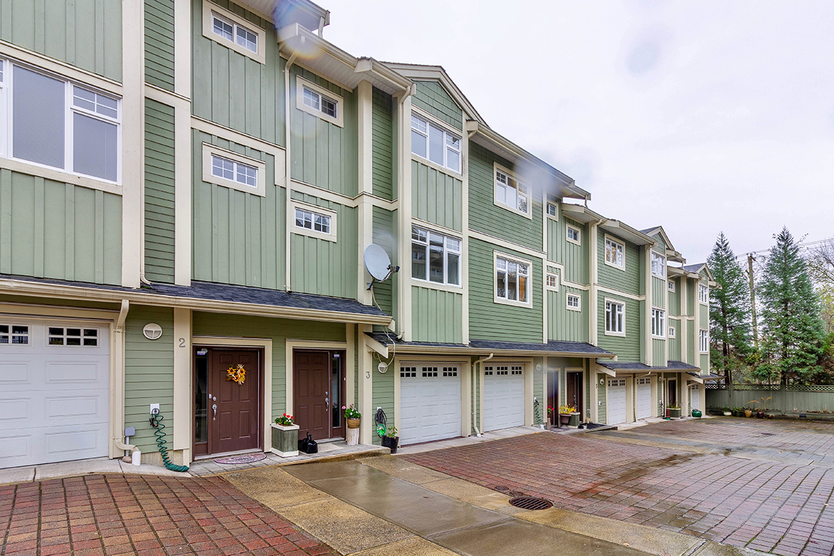 3 2039 CLARKE STREET, Port Moody Team Vince Chan